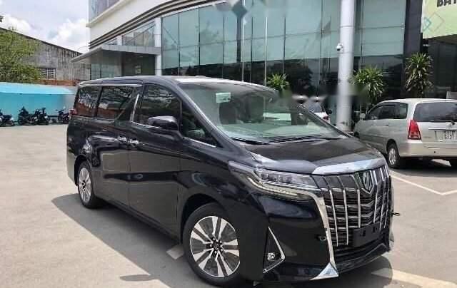 Bán xe Toyota Alphard năm 2019, màu đen, nhập khẩu