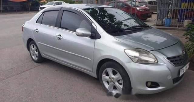 Cần bán xe Toyota Vios 2009, màu bạc