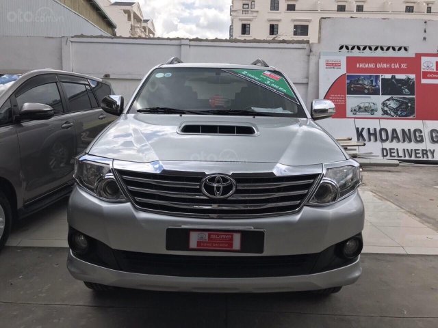 Bán Fortuner dầu 2013, xe cực đẹp, liên hệ 0907969685