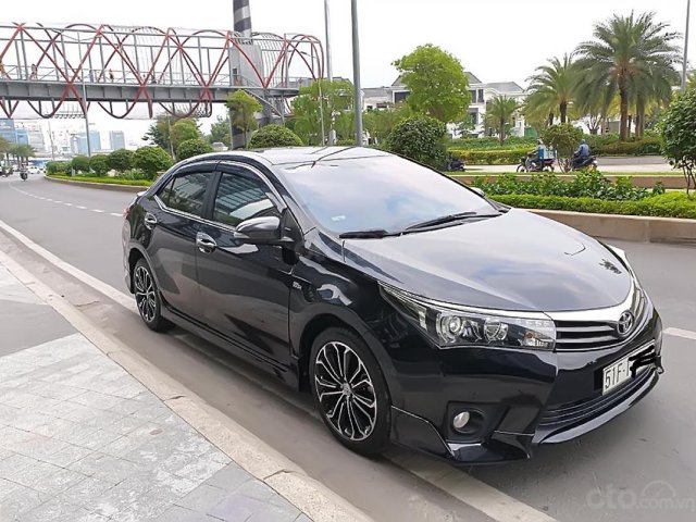 Bán ô tô Toyota Corolla altis 2.0V năm 2015, màu đen