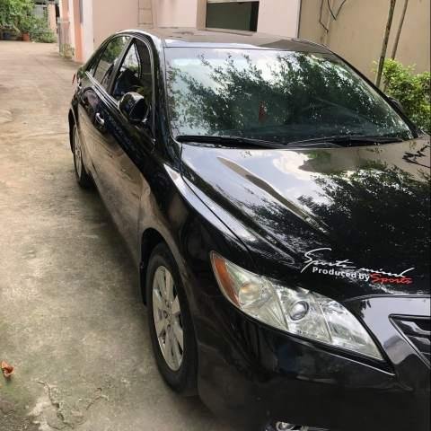 Bán Toyota Camry đời 2007, màu đen, 555tr