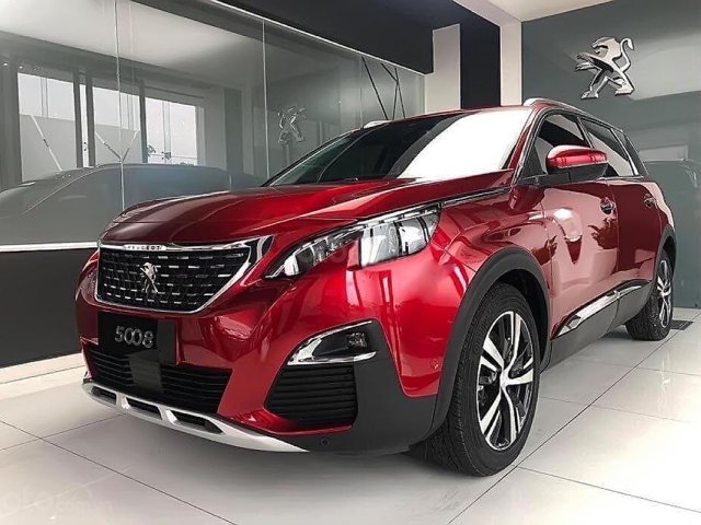 Bán Peugeot 5008 1.6 AT đời 2019, màu đỏ