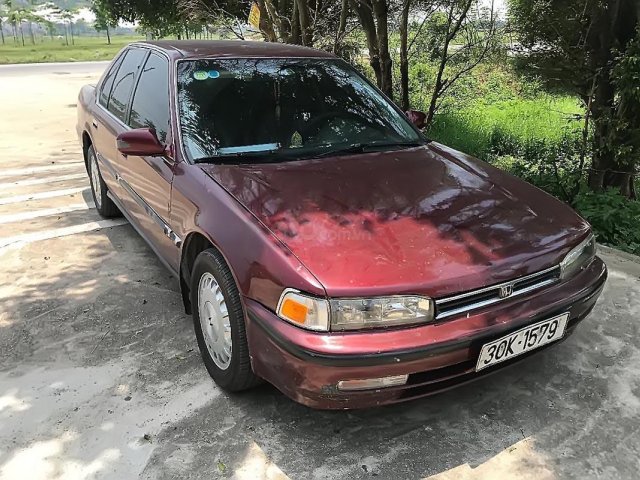 Cần bán xe Honda Accord EX 2.2MT sản xuất năm 1990, màu đỏ, nhập khẩu nguyên chiếc