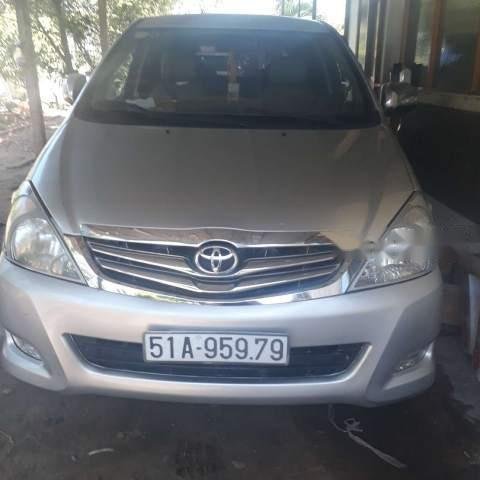 Bán Toyota Innova sản xuất năm 2008, màu bạc, xe nhập chính chủ0