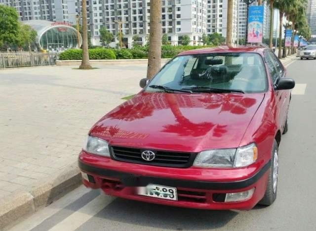 Bán lại xe Toyota Corolla năm 1996, màu đỏ, nhập khẩu 