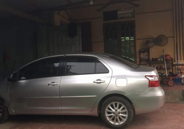 Bán Toyota Vios đời 2011, màu bạc, giá tốt0