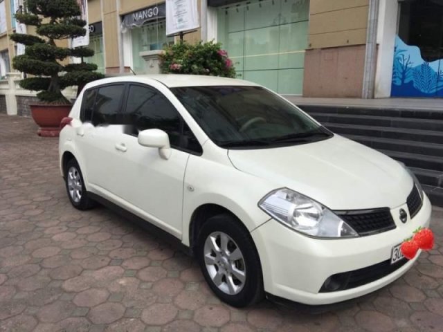 Bán xe Nissan Tiida 1.6AT đời 2008, màu trắng, xe nhập0