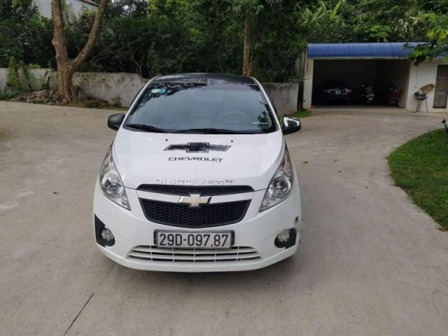 Bán Chevrolet Spark Van 1.0 AT năm 2017, màu trắng, nhập khẩu 0