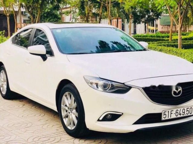 Bán Mazda 6 sản xuất năm 2016, màu trắng, giá tốt0