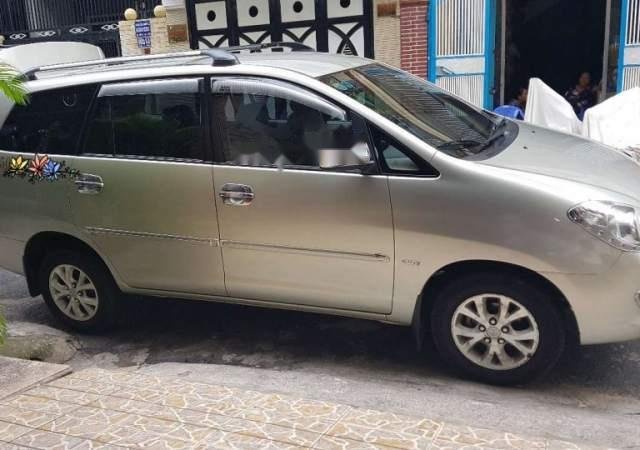 Bán Toyota Innova G 2007, màu bạc giá cạnh tranh0