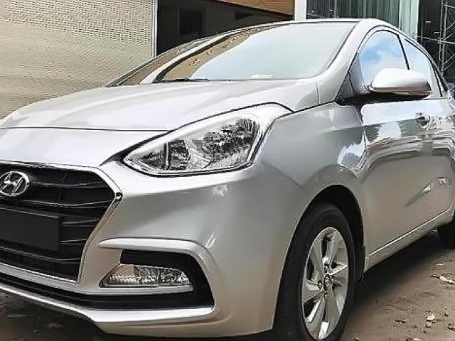 Cần bán xe Hyundai Grand i10 1.2 MT 2019, màu bạc, mới 100%, giao ngay0