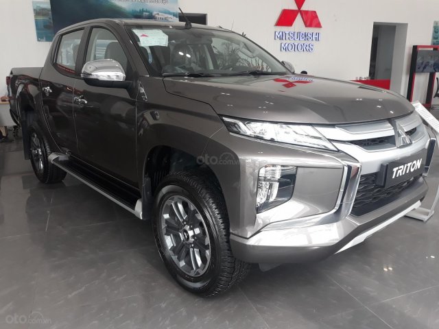 Bán Mitsubishi Triton sản xuất năm 2019, màu nâu, nhập khẩu nguyên chiếc0