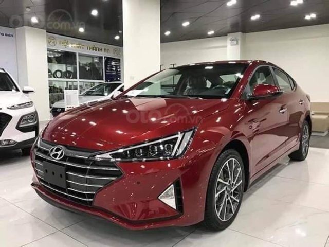 Bán Hyundai Elantra năm 2019, chỉ trả trước khoản 180 triệu, liên hệ ngay 0938220147