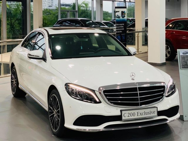 Mercedes C200 Exlusive khuyến mãi lớn và hơn thế nửa