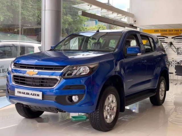 Cần bán Chevrolet Trailblazer đời 2019, xe nhập, 7 chỗ, máy dầu