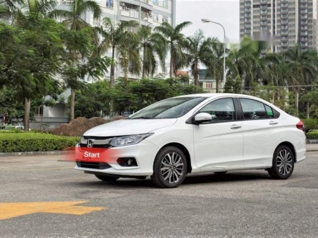 Cần bán xe Honda City CTV 2018, màu trắng như mới