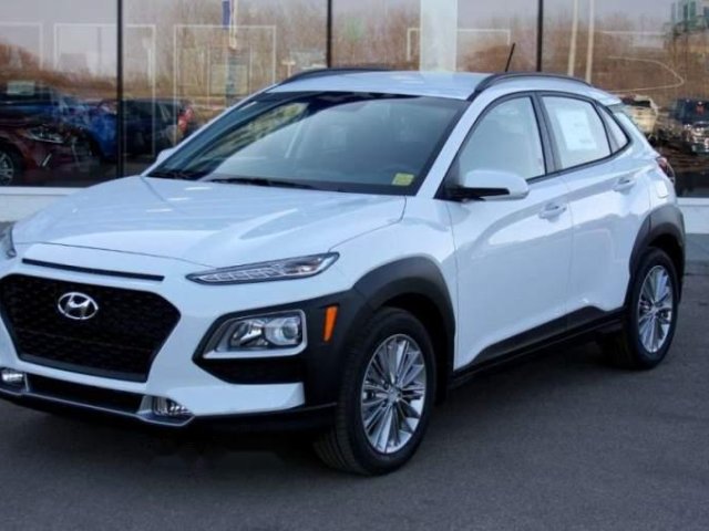 Bán xe Hyundai Kona 2019, màu trắng