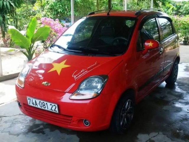 Cần bán gấp Chevrolet Spark năm 2010, màu đỏ, xe đi rất êm và cực kì lợi xăng