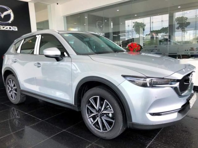 Bán ô tô Mazda CX 5 2.0 2WD đời 2019, màu bạc, 899 triệu