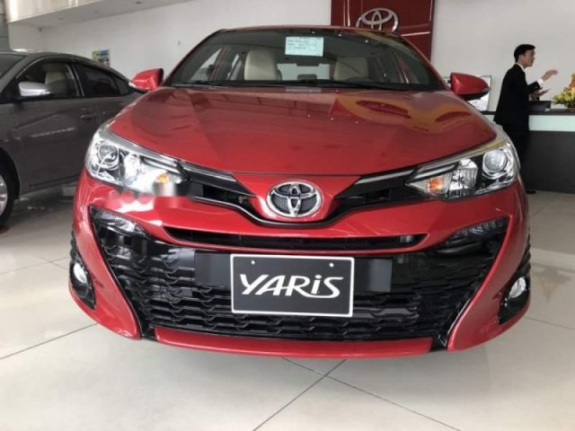 Cần bán xe Toyota Yaris 1.5G đời 2019, màu đỏ, nhập khẩu nguyên chiếc, giá cạnh tranh