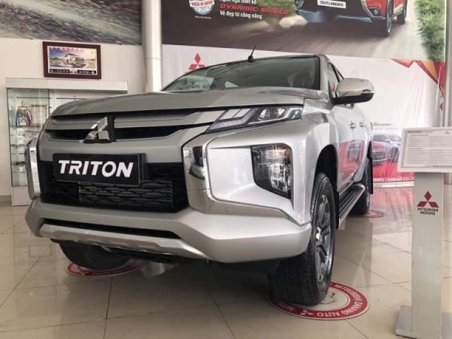 Bán xe Triton 1 cầu, số tự động, bản 2.4 phom 2019