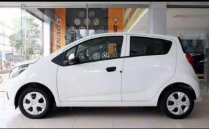 Bán ô tô Chevrolet Spark LS đời 2018, màu trắng, đăng kí T11/2018