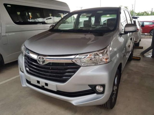 Cần bán xe Toyota Avanza sản xuất năm 2019, màu bạc, nhập khẩu0