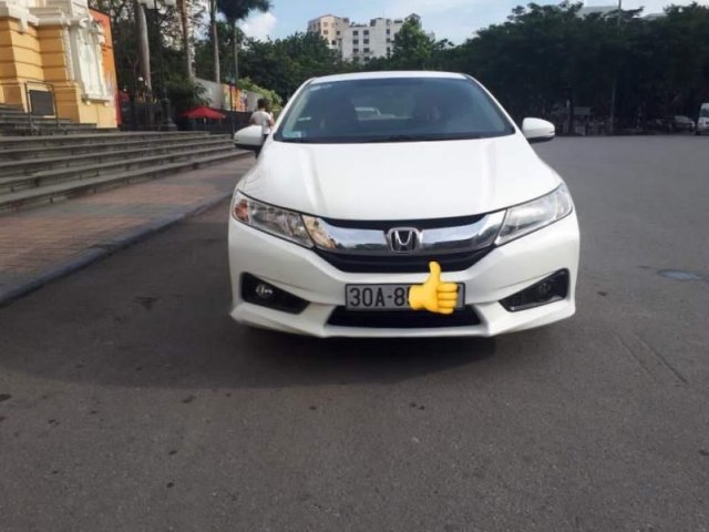 Bán Honda City 1.5 CVT AT 2016, màu trắng0