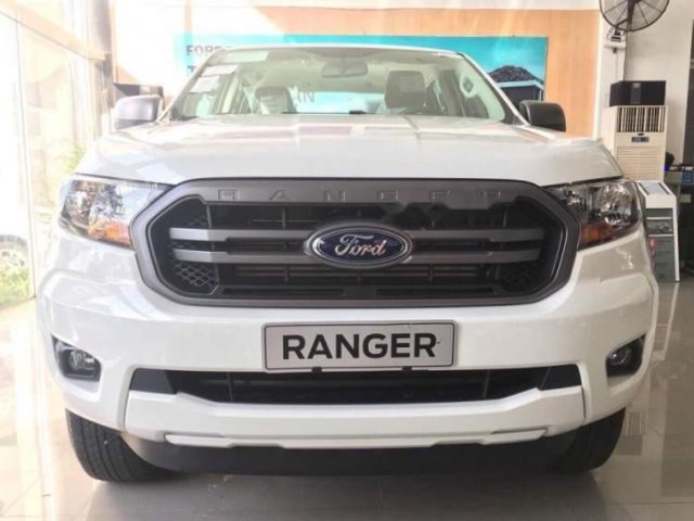 Bán xe Ford Ranger XLS 2.2L AT năm 2019, nhập khẩu giá cạnh tranh