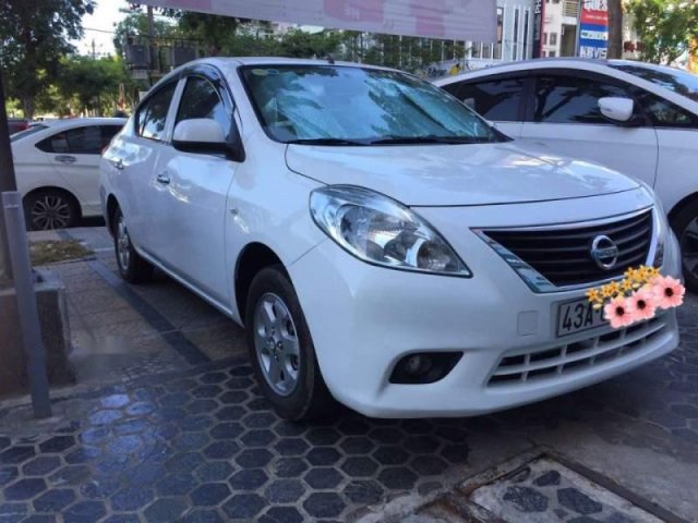 Gia đình cần bán xe Nissan Sunny SX cuối 2013, xe rất mới0