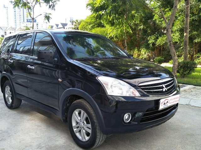 Bán xe Mitsubishi Zinger MT 2009, màu đen, xe nhập0