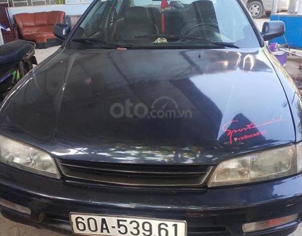 Cần bán Honda Accord 2.0 MT năm sản xuất 1994, màu xanh lam 0