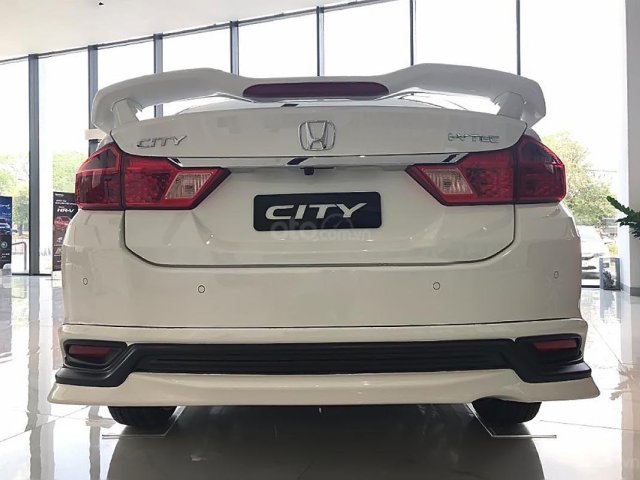 Cần bán Honda City 1.5TOP đời 2019, màu trắng, giá 599tr0