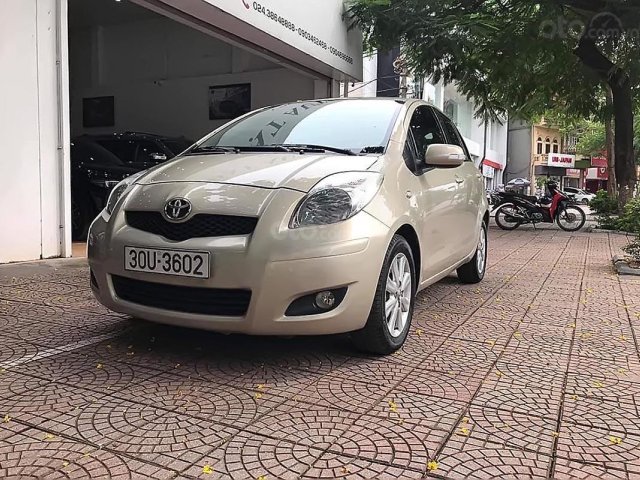 Bán xe Toyota Yaris năm 2009, màu vàng, xe nhập0