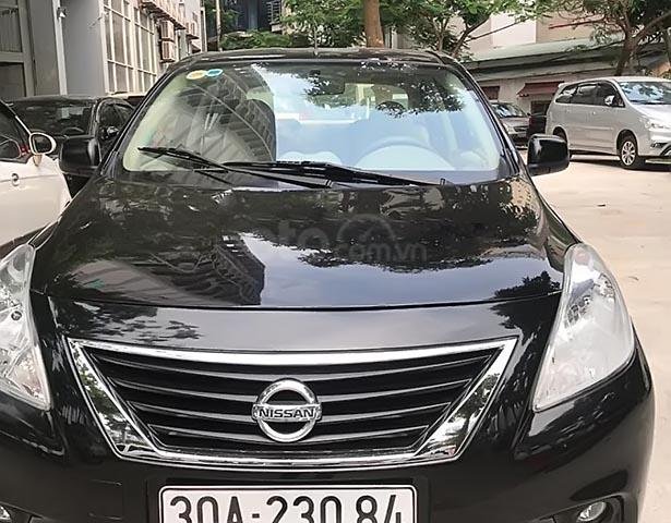 Cần bán Nissan Sunny sản xuất 2014, màu đen0