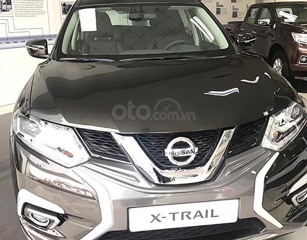 Cần bán xe Nissan X trail 2.0 đời 2019, màu nâu0