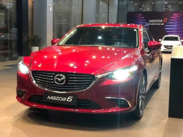 Bán ô tô Mazda 6 năm sản xuất 2019, màu đỏ, ưu đãi tiền mặt lên đến 30tr0