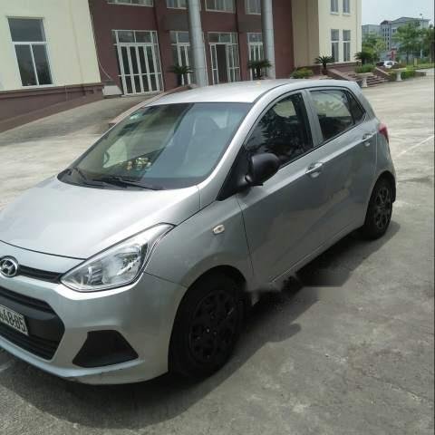 Bán Hyundai Grand i10 1.0MT 2014, màu bạc, nhập khẩu, bản thiếu