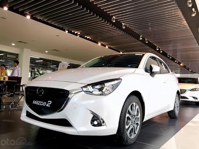 Bán Mazda 2 Delu sản xuất 2019, màu trắng, nhập khẩu0
