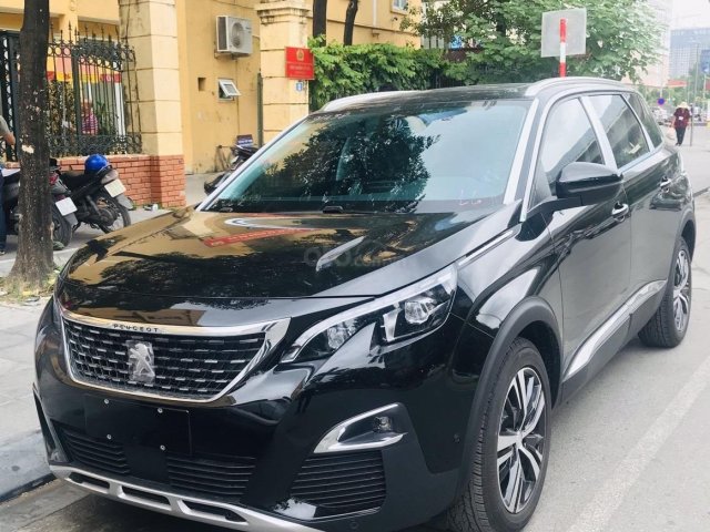 Cần bán Peugeot 3008 năm sản xuất 2019, màu đen