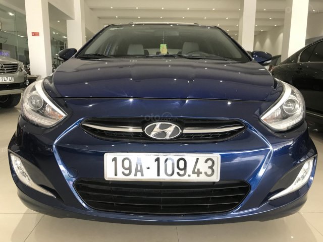 Cần bán gấp Hyundai Accent năm 2015, màu xanh lam, nhập khẩu 0