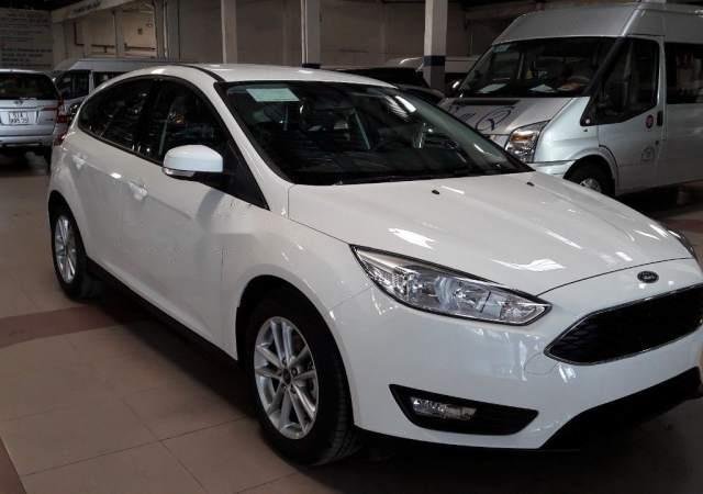 Bán xe Ford Focus đời 2019, màu trắng. Ưu đãi hấp dẫn0