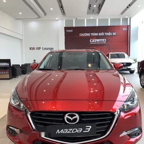 Mazda Trần Khát Chân bán xe Mazda 3 sản xuất năm 2019, màu đỏ