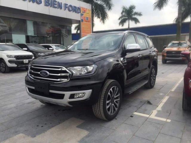 Cần bán Ford Everest 2.0 Bi Turbo 2019, màu đen, luôn sẵn xe đủ màu giao ngay