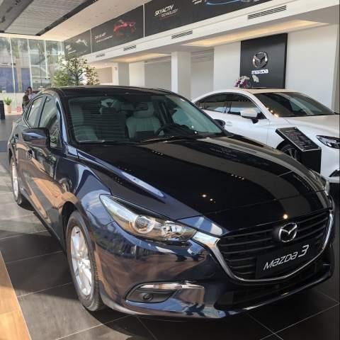 Bán xe Mazda 3 đời 2019, xe mới 100%0