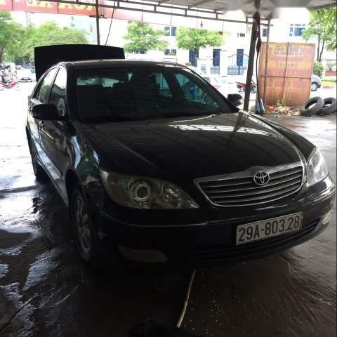 Bán Camry 2003, xe được thay dầu, bảo dưỡng thường xuyên, máy tốt