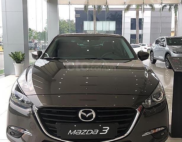 Bán Mazda 3 1.5AT sản xuất năm 2018, màu xám