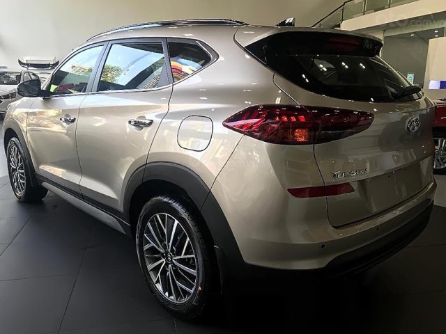 Bán xe Hyundai Tucson 2.0 ATH đời 2019, 878 triệu0