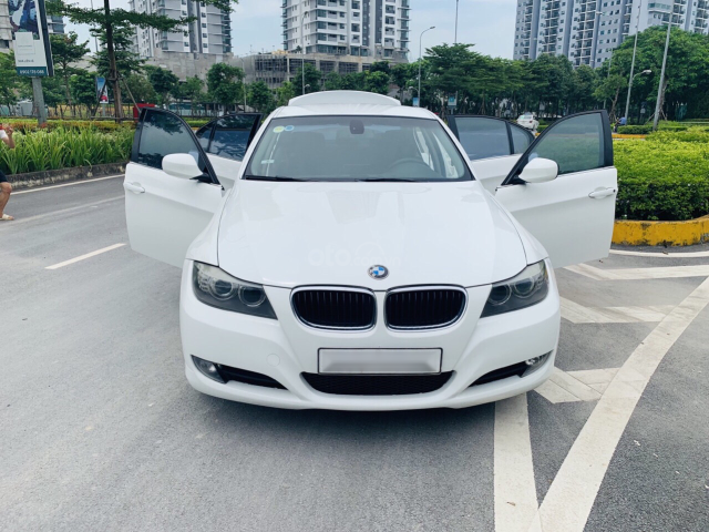 Bán ô tô BMW 320i nhập khẩu 2009