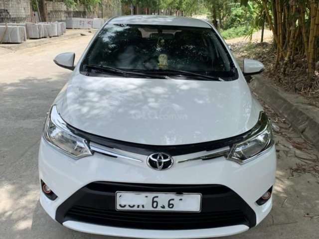 Cần bán xe Toyota Vios MT năm 2014, màu trắng, 395 triệu0